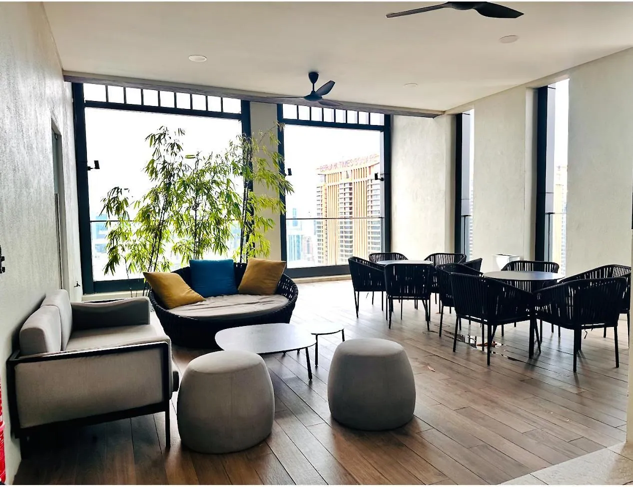Apartment Lucentia Residence Bbcc Lalaport 11 Kuala Lumpur