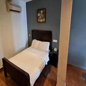 O Crossroads Otel